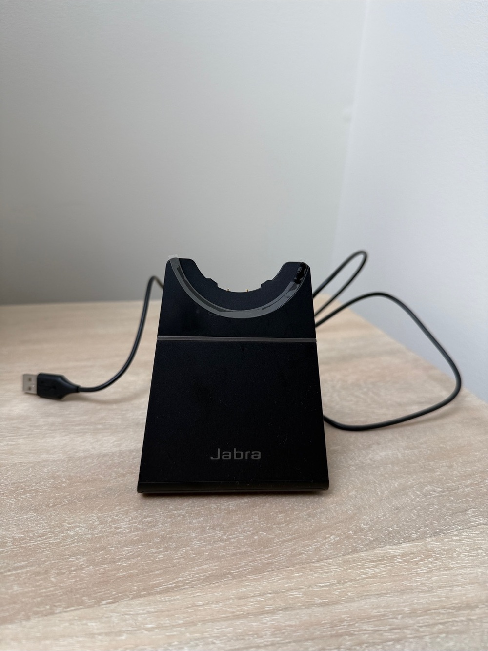 Jabra Evolve2 65 Deskstand headphone charger